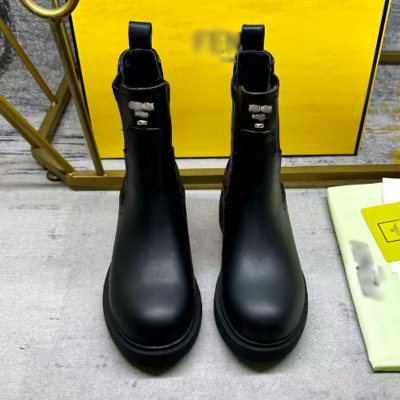 Women’s Black Chelsea Boots
