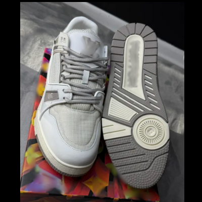 Mens L-V White Sneaker